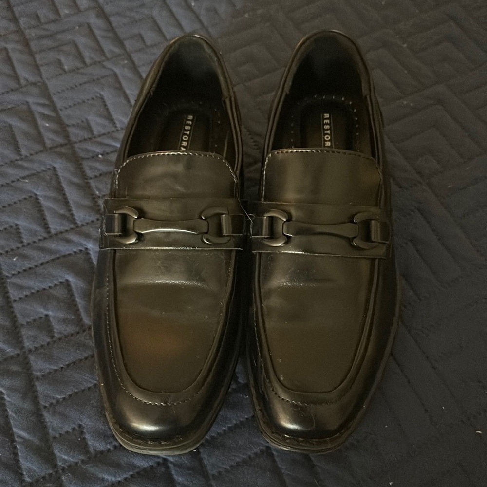 Dress shoes